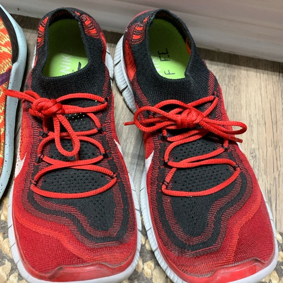 Nike - Picture 4 of 7